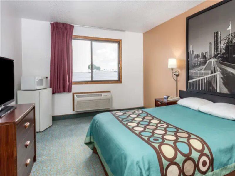 Super 8 By Wyndham Bourbonnais/Kankakee Area Dış mekan fotoğraf